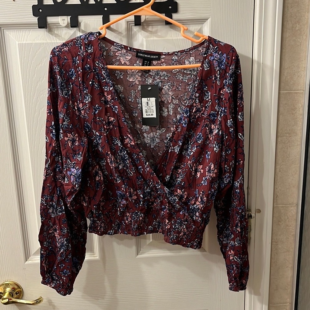New with tags woman’s blouse